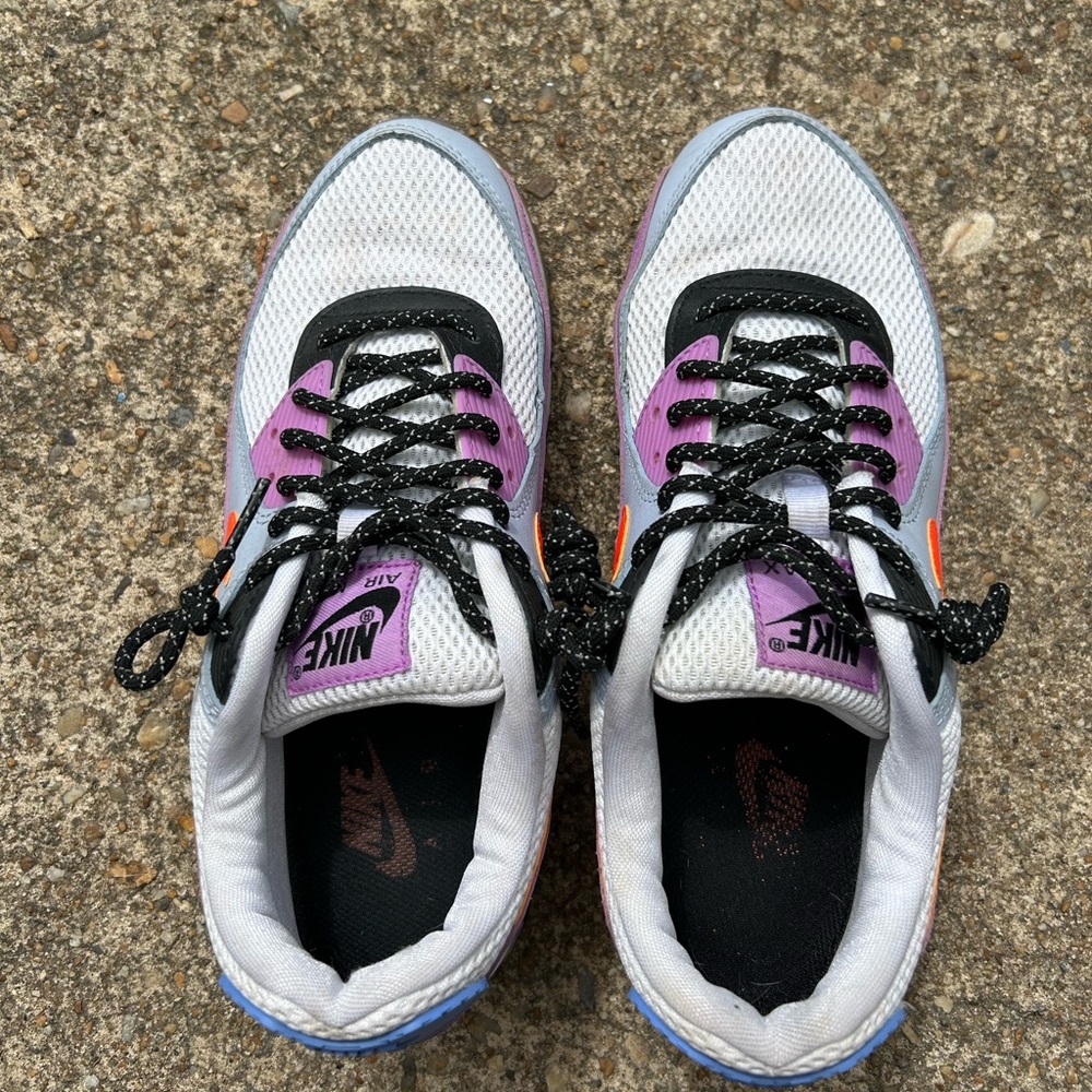 Nike air max’s 2020 only worn a handful of times.